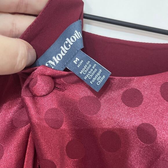 Modcloth Satin Dress Womens Medium Red Polka Dot Monochromatic Long Sleeves - Picture 13 of 14